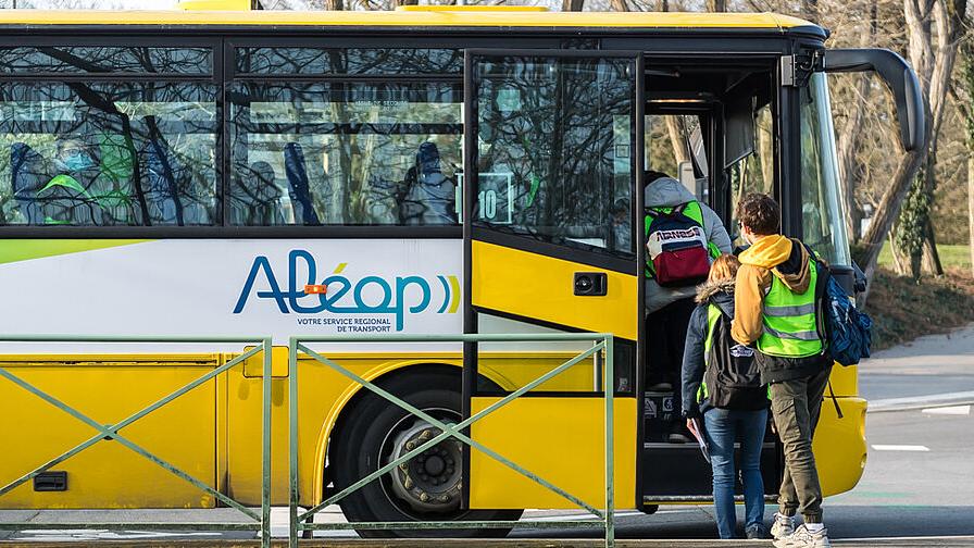 Image d'illustration du métier Conducteur de car scolaire